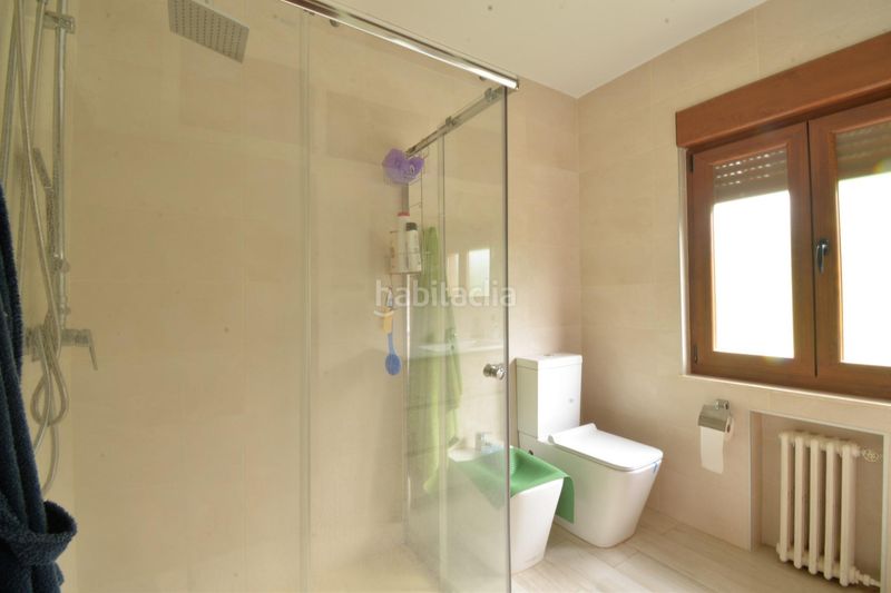 Foto edc8035f-5984-4115-bfe0-45129c04fd7c. Casa amb calefacció aparcament piscina a Carbayin-Lieres-Valdesoto Siero