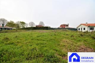 Terreny residencial a Viella-Granda-Meres. Finca dedificable en siero  bien comunicada de 1.358 metros