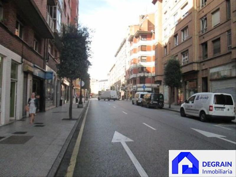 Foto 2e586bd4-1dfa-4b9a-92aa-737f9c4efb9c. Lloguer local comercial a Teatinos - Los Prados Oviedo