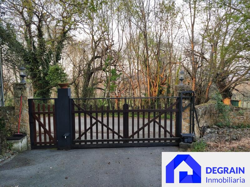 Foto 7ef13bcd-7d2b-4374-bc73-4b6cafbe5dff. Terreno residenziale in Viella-Granda-Meres Siero