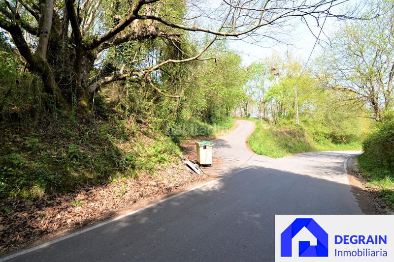 Foto d884c27b-4eca-4d0d-89e9-3969a1df55cf. Terreno residenziale in Viella-Granda-Meres Siero