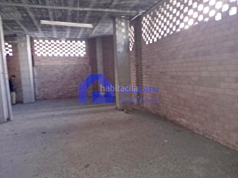 Foto 75cd1e26-8bb0-4f20-bcb2-5a571be0dec1. Rent business premise in Teatinos - Los Prados Oviedo