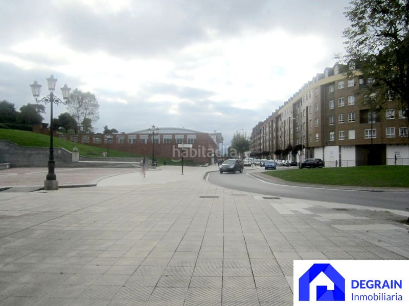 Foto 7d6261af-6702-4716-859f-687dcbfb0ac6. Local comercial a Parque del Oeste Oviedo