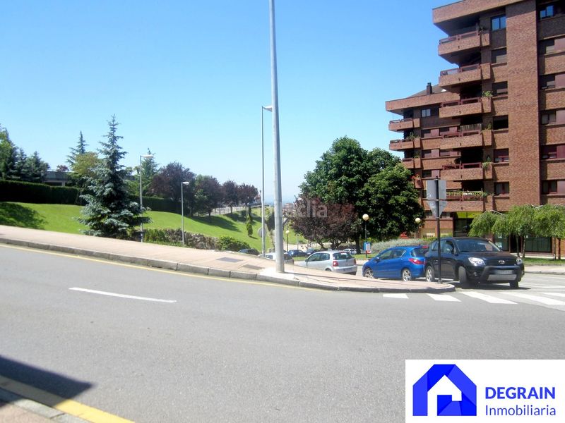Foto bdad7842-8c50-4b76-b165-358832d16420. Local comercial a Parque del Oeste Oviedo