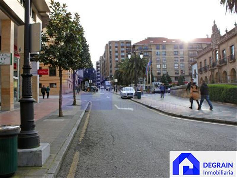 Foto 7b9475ae-5327-47f2-8887-cbcdb72ceeb7. Lloguer local comercial a Parque San Francisco - Uría Oviedo
