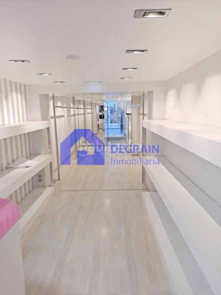 Foto b29a3130-2914-43f2-8acf-a6cc1f26eea2. Location local commercial dans Salesas - Foncalada - Campoamor Oviedo