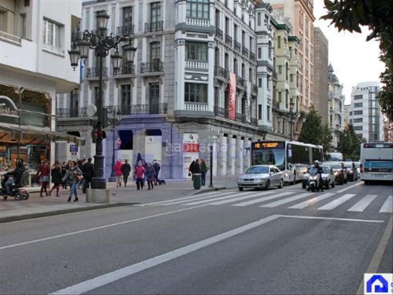 Foto 526a55f9-b8a4-441b-9ca6-a9b93d3c664d. Miete büro mit parking in Parque San Francisco - Uría Oviedo