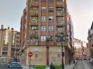 Location Local commercial  Avenida de pando