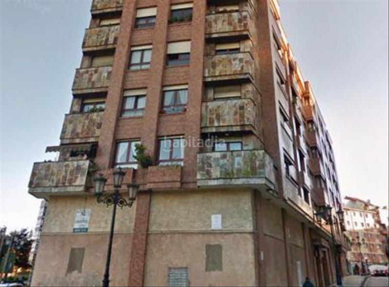 Foto 58cdcd7d-257f-43d3-ab11-479bdd28cd1c. Affitto locale commerciale in Milán - Pumarín Oviedo