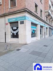 Lloguer Local Comercial a Plaza de América. Local en esquina lado plaza america de 450 metros