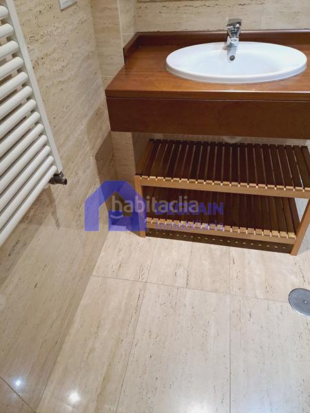 Foto 24179775-a265-4102-becc-13d7217c5192. Rent apartment with heating in Fontán Oviedo