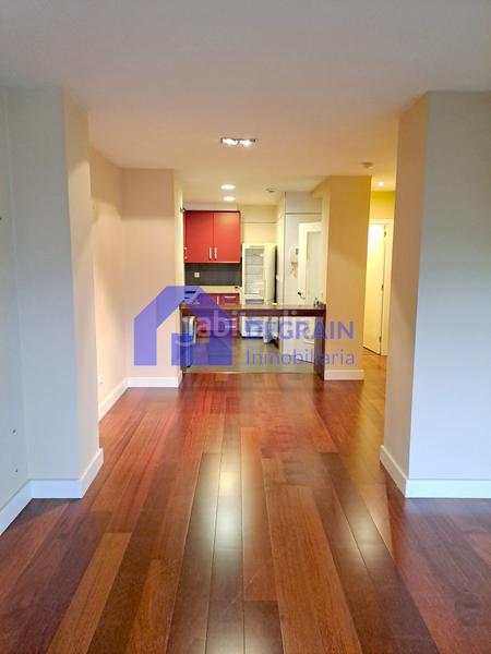 Foto b85b420f-7b89-4ff9-a11b-f2b74c9fd52f. Rent apartment with heating in Fontán Oviedo