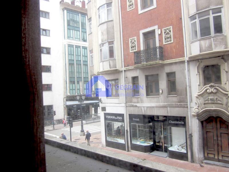 Foto 096f356e-4289-4dba-bcce-6e03c646f2e7. Alquiler oficina alquiler oficina centro en Casco Histórico Oviedo