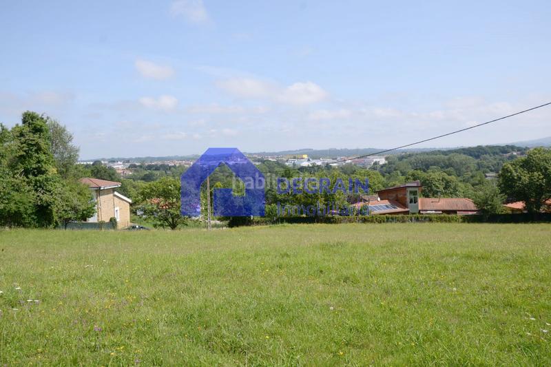 Foto b9c8f464-79ae-44a0-b665-4008d327d4e0. Terreno residencial oportunidad - venta de finca en tiñana! de 1500 metros en Siero