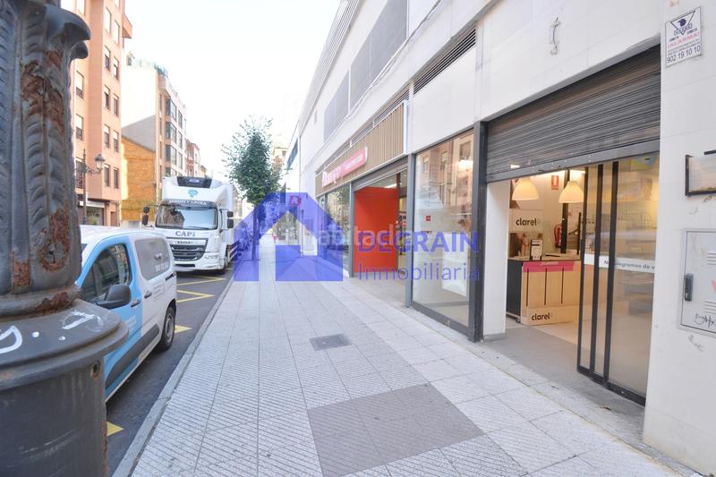 Foto 3fda17f5-e21f-4c07-bd97-5e6b977e554d. Location local commercial dans Huca - La Cadellada Oviedo