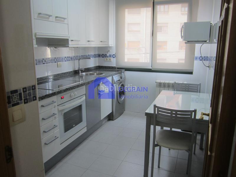 Foto c6bd376d-59be-4f87-9751-ddadbe095fdb. Alquiler piso alquiler dos dormitorios con garaje en Oviedo