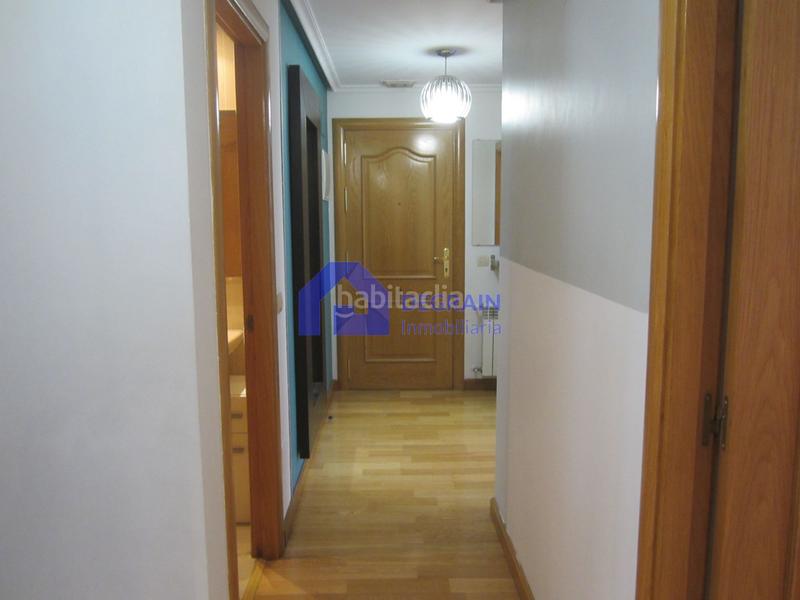 Foto 197829c9-1a27-40e8-9b52-53329cdf0cd8. Location appartement avec chauffage parking dans Salesas - Foncalada - Campoamor Oviedo