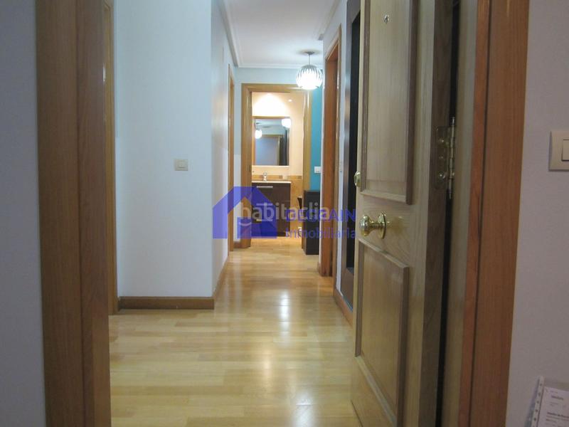 Foto bc969545-a7ca-49dd-97a9-e44a336a7662. Miete etagenwohnung mit heizung parking in Salesas - Foncalada - Campoamor Oviedo