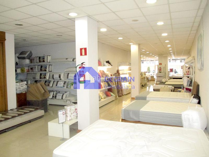 Foto 7fa5dd07-28cd-4c34-be1f-8f906bdc0332. Lloguer local comercial a Milán - Pumarín Oviedo