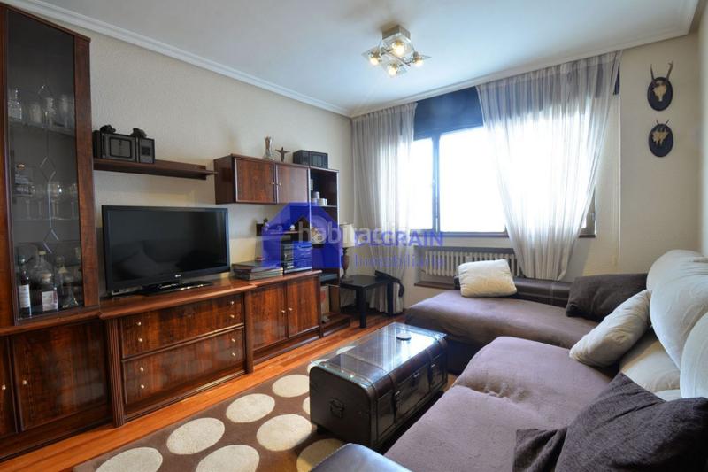 Foto 1120079c-6cbc-4364-a74f-7c136469769b. Appartamento con riscaldamento in Salesas - Foncalada - Campoamor Oviedo