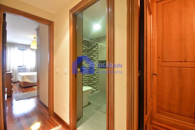 Foto 4e23866d-335f-4923-9f19-64213d379b1a. Appartamento con riscaldamento in Salesas - Foncalada - Campoamor Oviedo