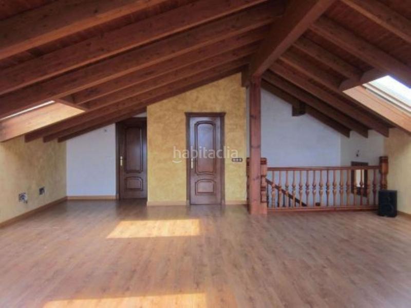 Foto d3c99821-a1c3-4c7b-b1c6-842d983c73ad. Casa con riscaldamento parcheggio in Parroquias Sur - La Manjoya Oviedo