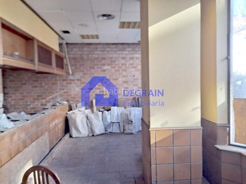 Foto 8548d61b-d3f2-480a-a07b-1fd24d7c3ded. Rent business premise in Teatinos - Los Prados Oviedo