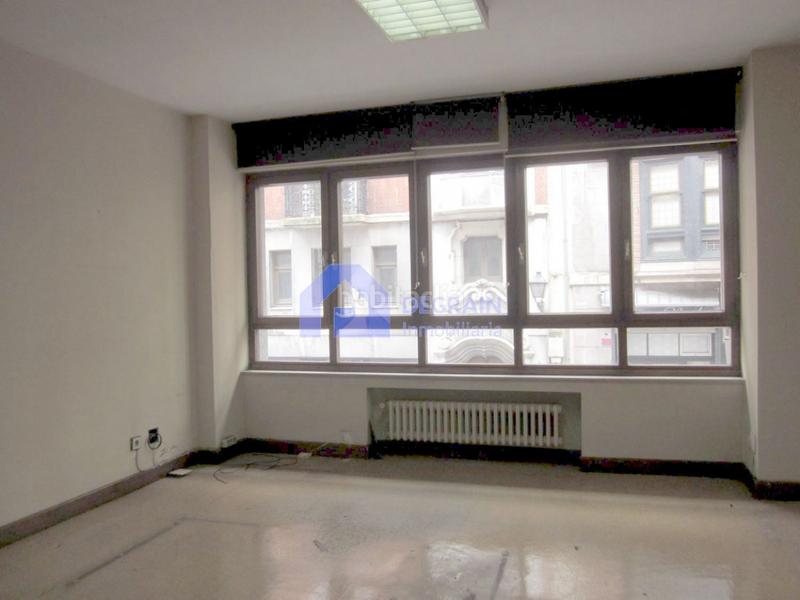 Foto 15e28d94-6a65-490b-b8c0-c37c5c65d48b. Miete büro in Salesas - Foncalada - Campoamor Oviedo