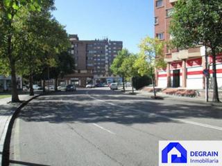 Local Comercial en Oviedo - Ángel Cañedo