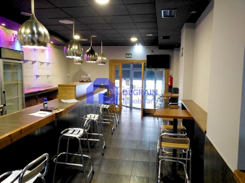 Foto f62dd597-8ab2-444f-aabf-c922d1963697. Affitto locale commerciale in Llano Gijón