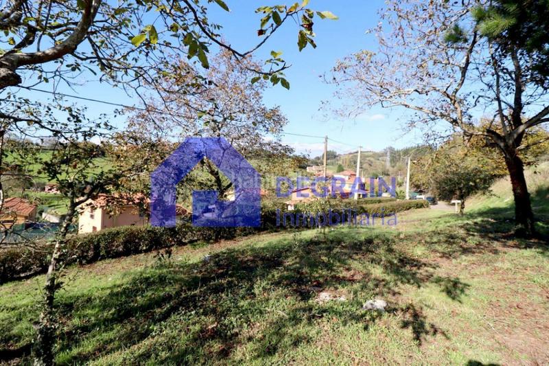 Foto 1f1e21f8-24f2-45ca-a9b4-1727aa370cae. Terreno residencial ref. 8022. atención personalizada en el teléfono 660439270 eduardofinca edificable tahoces de 948 metros las regueras finca edifi en Regueras (Las)