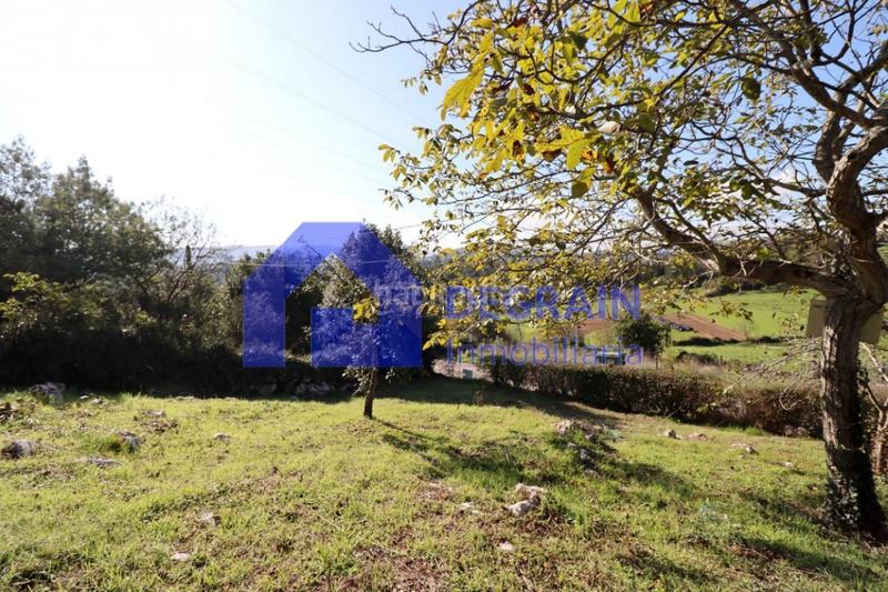 Foto dad6f515-64e7-4d0d-99a3-5c91d34be90e. Terreno residencial ref. 8022. atención personalizada en el teléfono 660439270 eduardofinca edificable tahoces de 948 metros las regueras finca edifi en Regueras (Las)