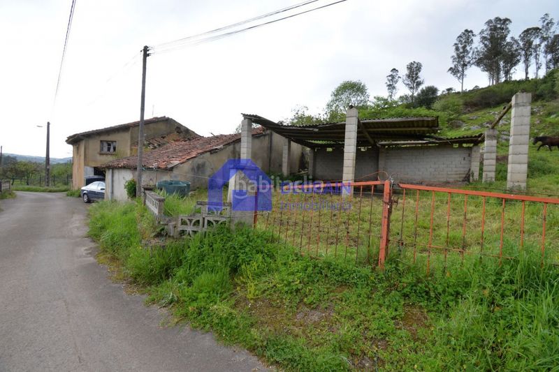 Foto 06424db8-f89a-47b0-87c3-45d0cb71d884. Casa a Parroquias Norte - Naranco Oviedo