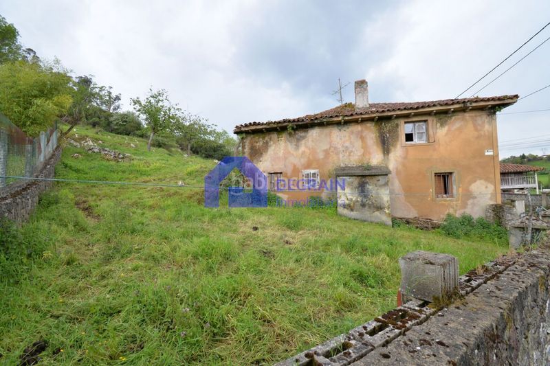 Foto d3912445-8122-4b9c-9a6f-76c93d1c9ed5. Casa a Parroquias Norte - Naranco Oviedo