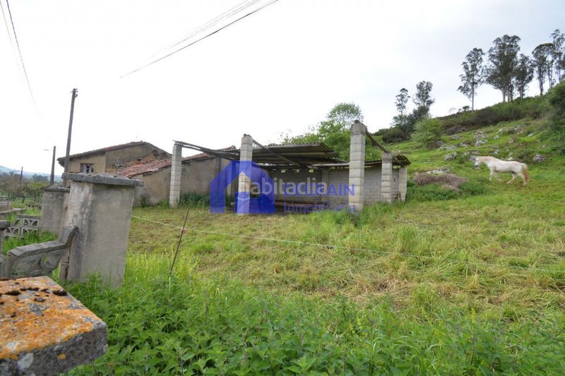 Foto f5ad66ff-a651-4830-b647-4822491c8aae. Casa a Parroquias Norte - Naranco Oviedo