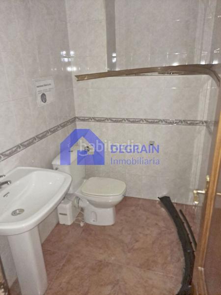 Foto 1487fef3-6564-47c0-8788-b7c8886f1132. Rent business premise in Masip Oviedo