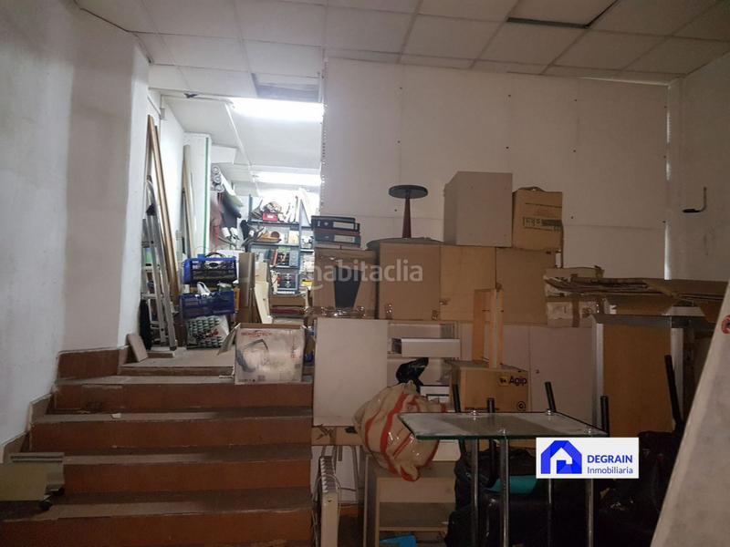 Foto 1a00297b-1c74-4d4b-8681-00bf4c8ae5d1. Local comercial referencia6154telefono de informacion 684643991 rene local lado facultaldes del cristo este puede ser el local ideal para su negoc en Oviedo