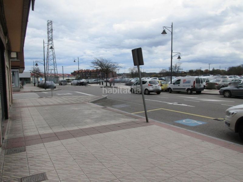 Foto 0c51353a-22f3-4f4c-b298-5b9045c2963c. Local comercial a Lugones Siero