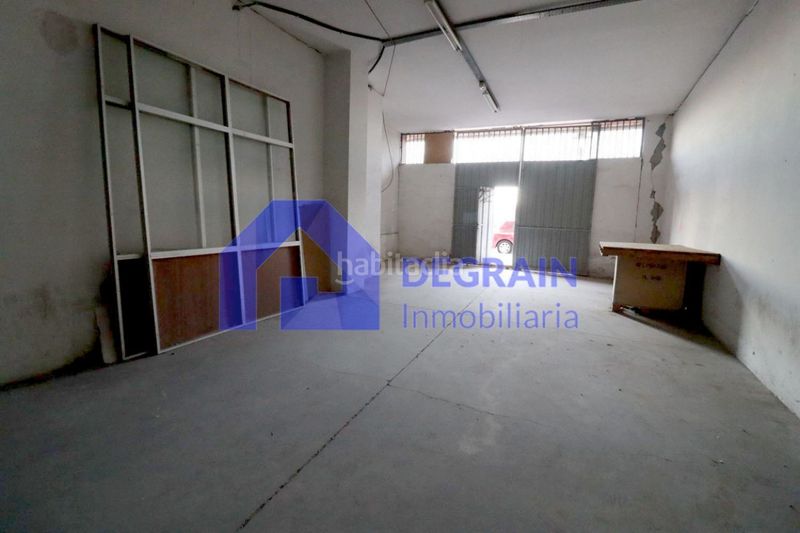 Foto ff092574-f1c7-49cf-a2c1-b83f51fd4cc3. Local comercial a Lugones Siero