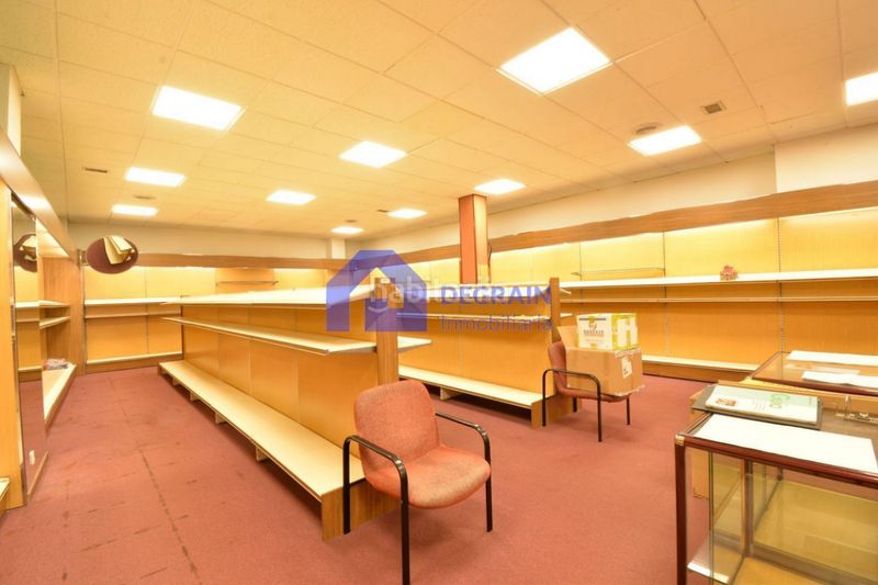 Foto 03255817-6653-4f7e-97b1-33c7f4cf621c. Local comercial a Ventanielles Oviedo
