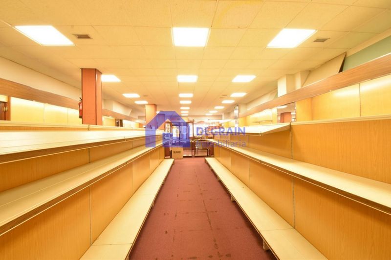 Foto 560dda00-4a14-457a-8896-7fcf7fe92e03. Local comercial a Ventanielles Oviedo