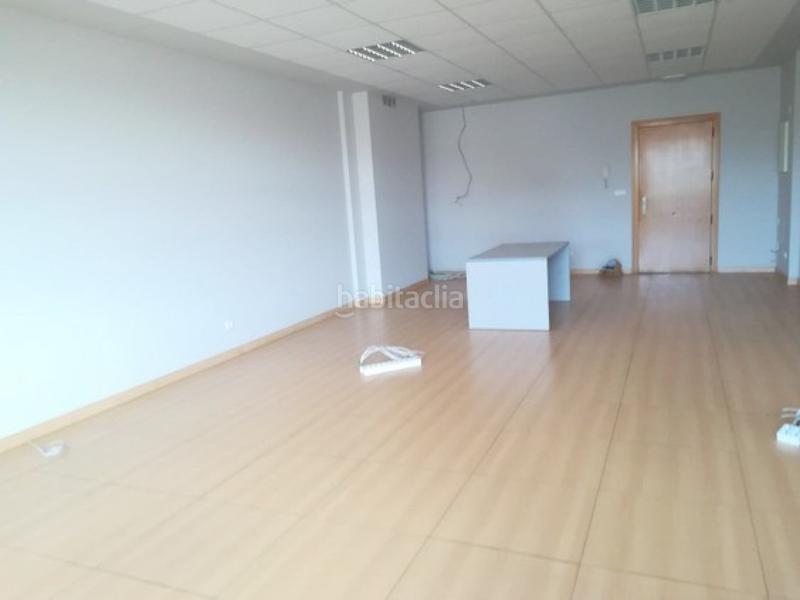 Foto a104d811-b201-4da1-8c76-0e8c9f6da99c. Oficina  en venta en el poligono de asipo ii en Llanera