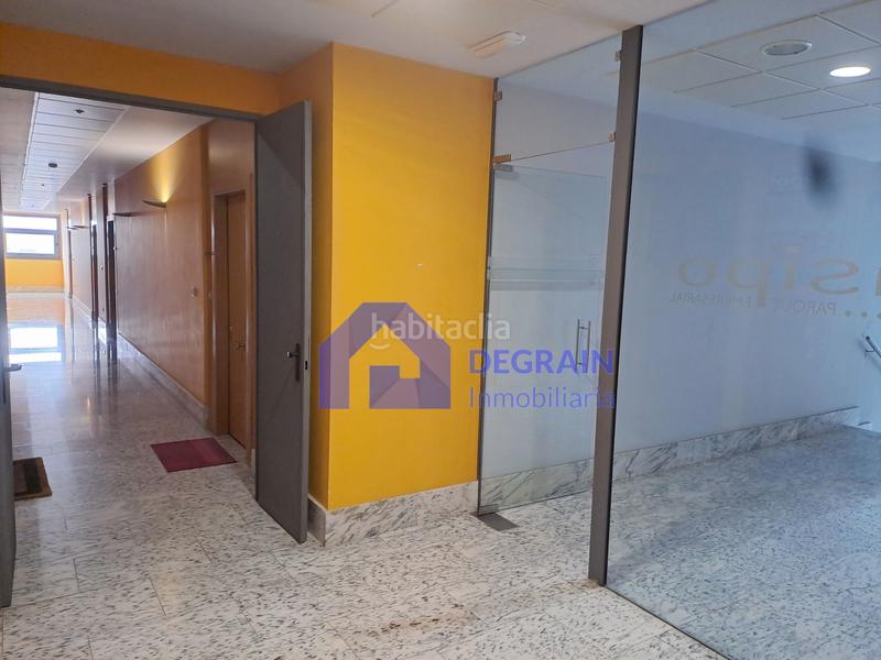Foto d2584550-a497-4d6d-ab9e-172744613a64. Oficina  en venta en el poligono de asipo ii en Llanera