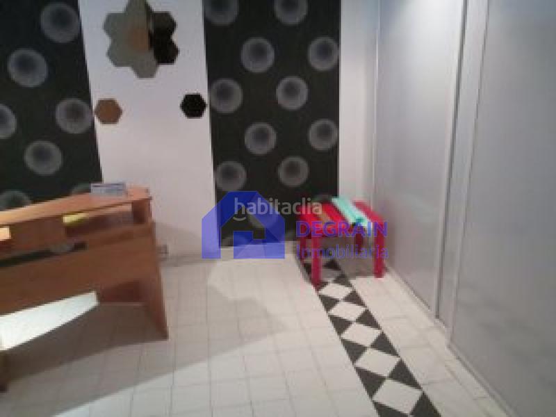 Foto aed2fb00-3480-4eb2-a706-5c59761d0342. Affitto ufficio in Casco Histórico Oviedo