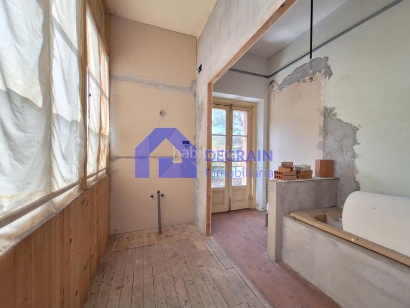 Foto 10e7cf68-3e88-46c2-9c9d-519f53ec818d. Casa adossada a Lena