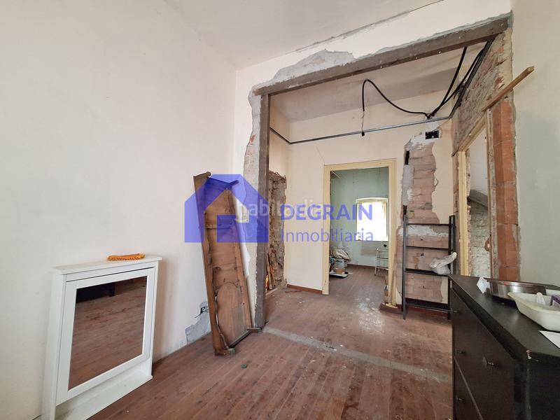 Foto 4b17820b-a2cc-42c4-a5f3-8d5921f958c9. Casa adossada a Lena