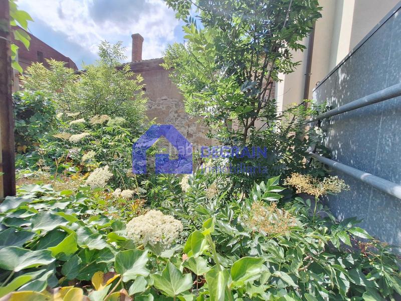 Foto a6036fd6-0c1b-4eda-8698-cae8f8bbee68. Casa adossada a Lena
