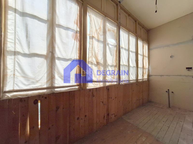 Foto d39d0a8d-8742-4a65-9372-f159e318e835. Casa adossada a Lena