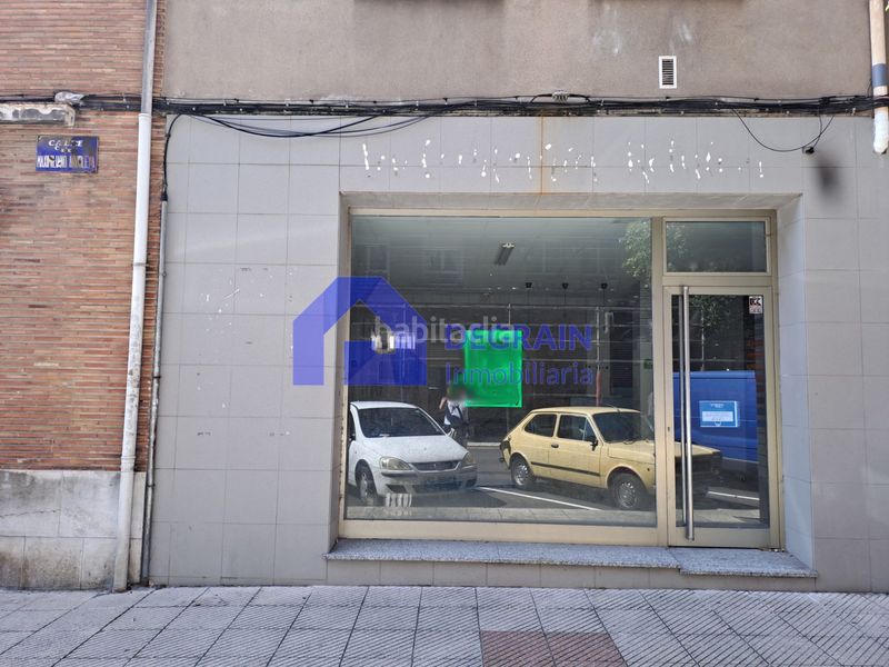 Foto faac1374-f3ff-4404-b8a0-4edf999c3974. Local comercial a Vallobín Oviedo