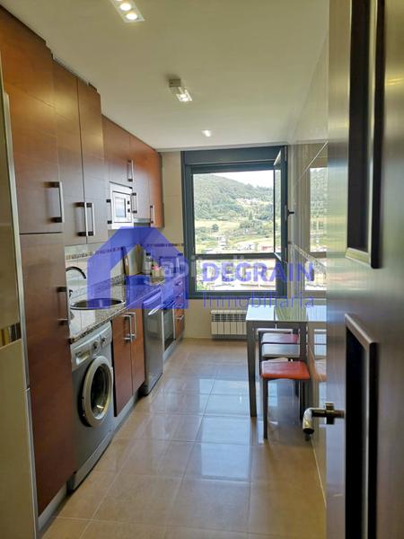 Foto dac3bd2d-33f9-4dc8-b8b6-83bae54de201. Affitto appartamento con riscaldamento parcheggio in Oviedo